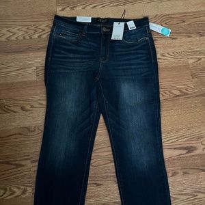 NWT never worn - Judy Blue Mid Rise Jeans